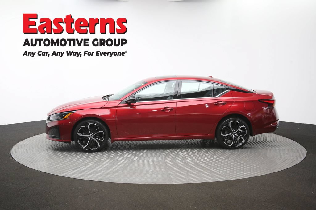 Used 2023 Nissan Altima 2.5 SR w/ SR Premium Package AWD/4WD image 60