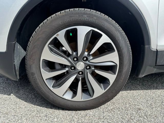 Used 2022 Buick Encore Preferred w/ Safety Package AWD/4WD image 2