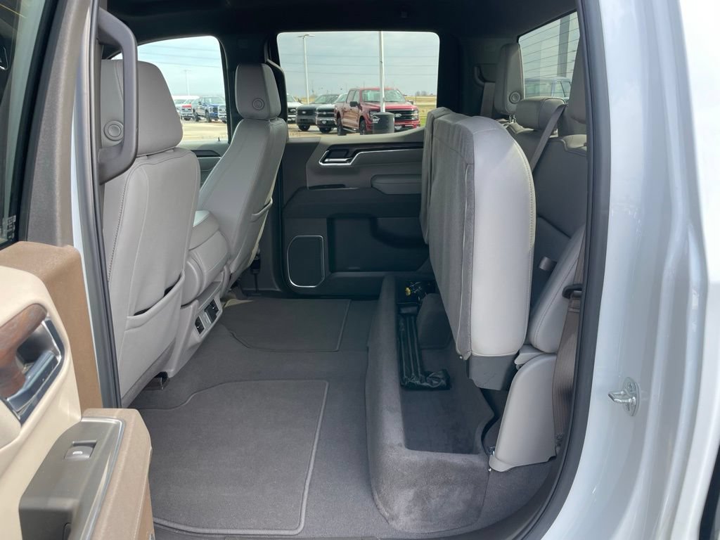 Used 2025 GMC Sierra 1500 SLT AWD/4WD image 57