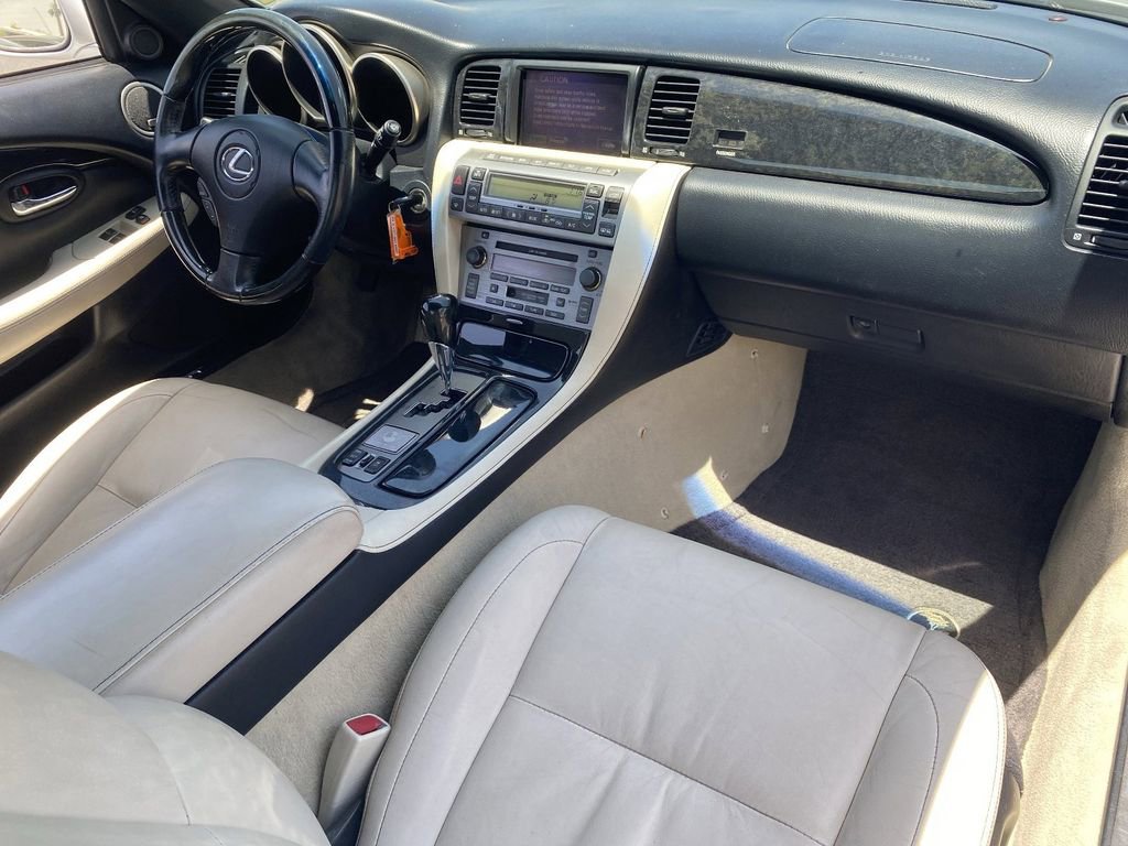 Used 2009 Lexus SC 430 Convertible RWD image 13
