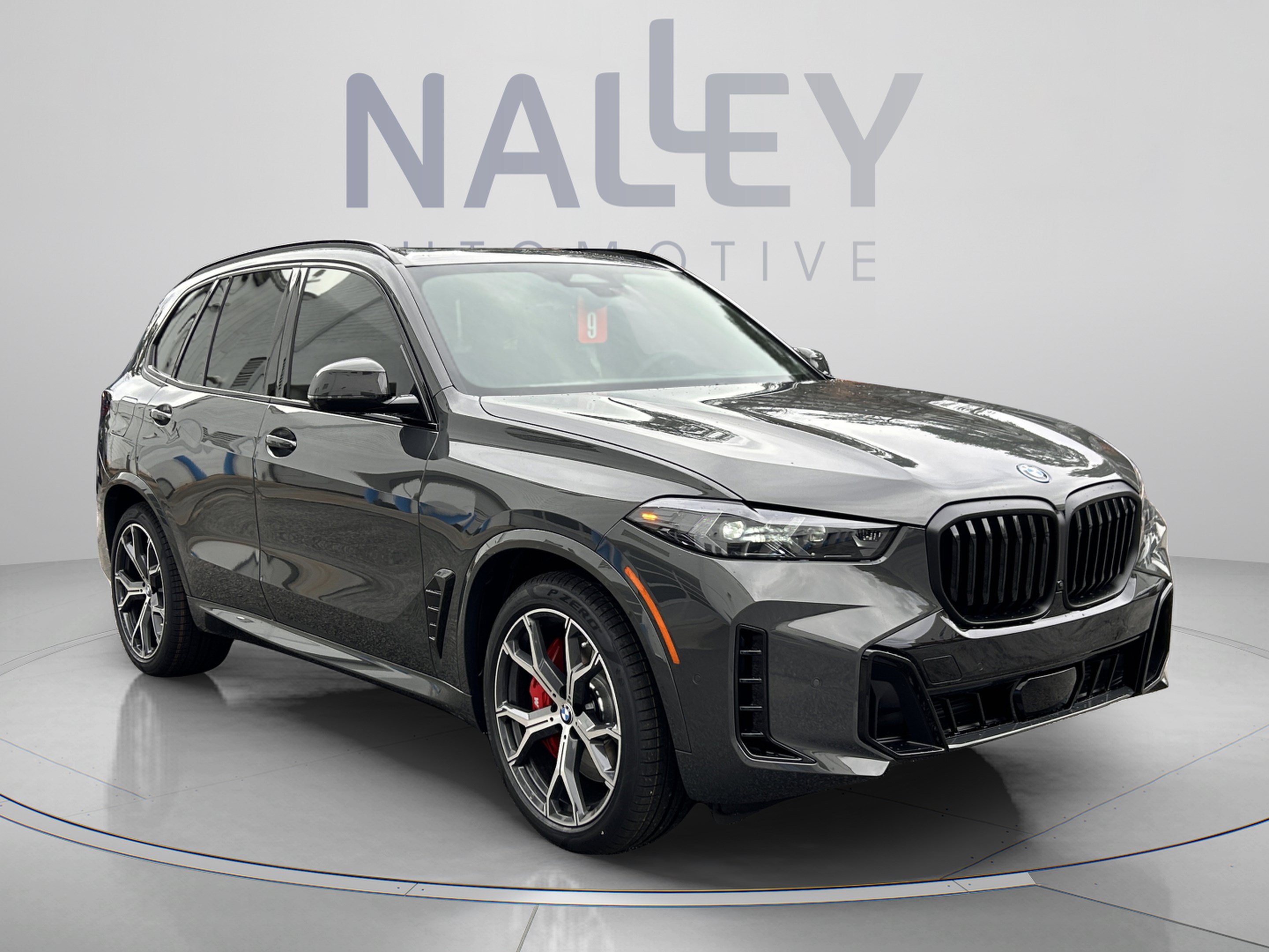 Used 2026 BMW X5 xDrive50e w/ M Sport Package AWD/4WD image 5