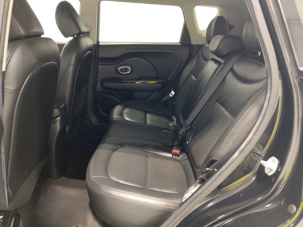 Used 2016 Kia Soul ! w/ Premium Package image 18