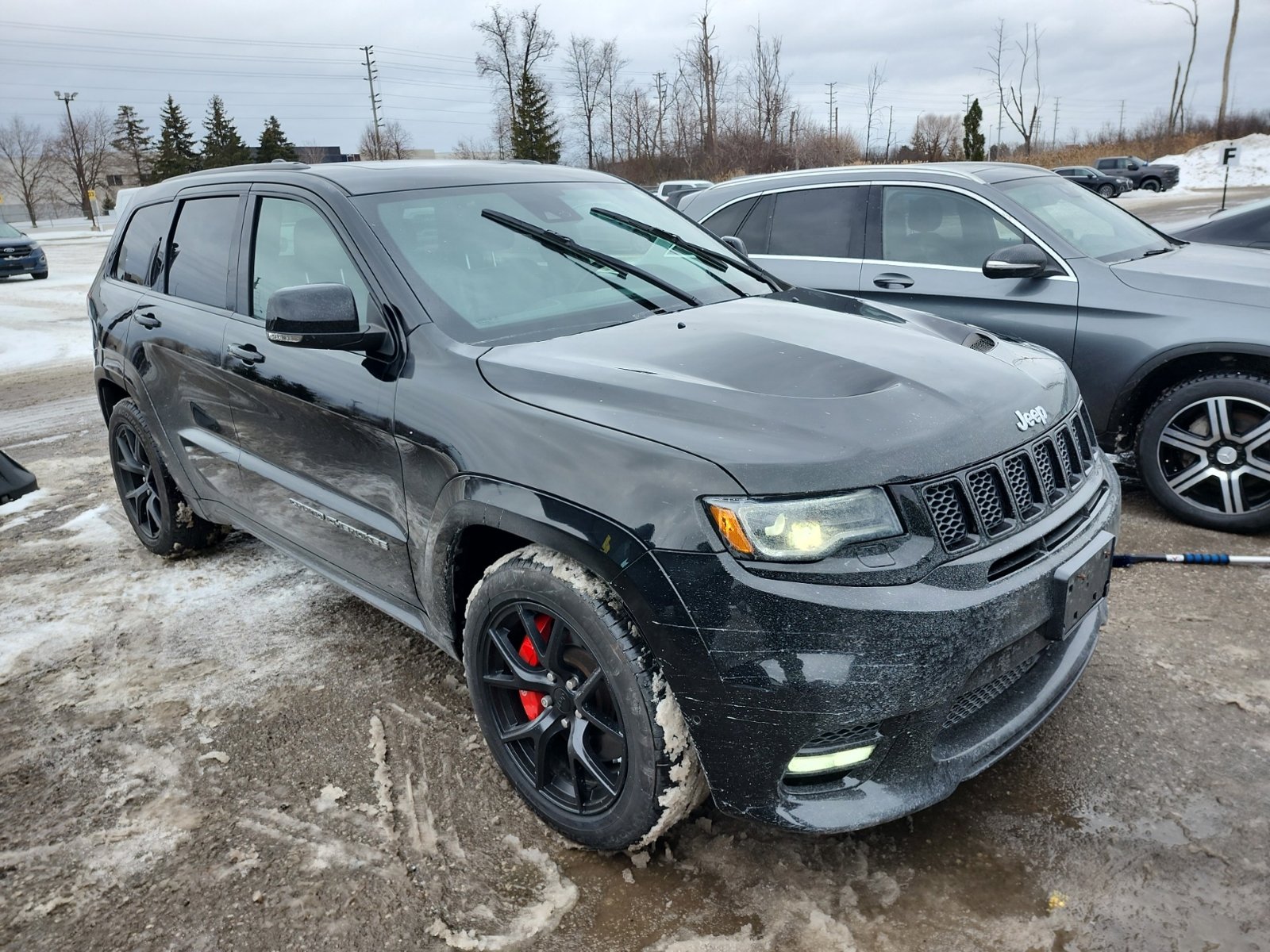 Used 2017 Jeep Grand Cherokee SRT image 6