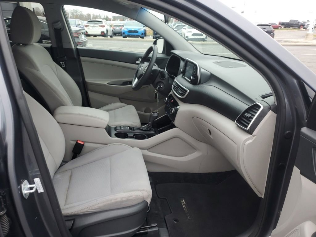 Used 2019 Hyundai Tucson SE image 30