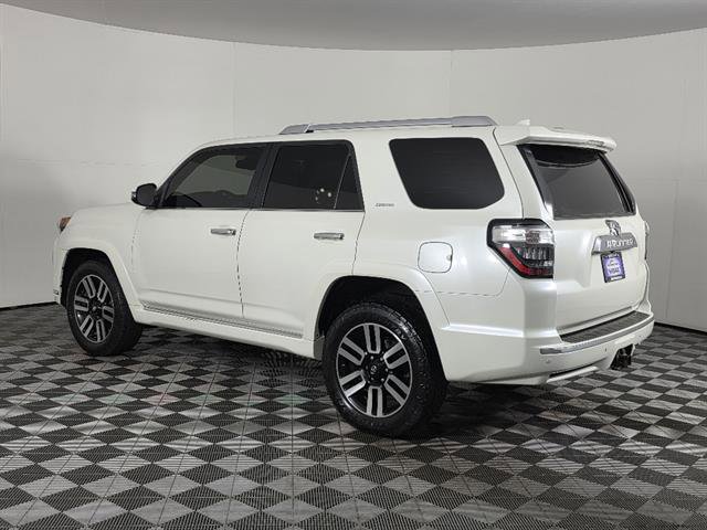 Used 2020 Toyota 4Runner Limited AWD/4WD image 7