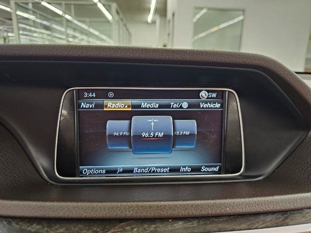 Used 2016 Mercedes-Benz E 350 4MATIC Sedan image 15