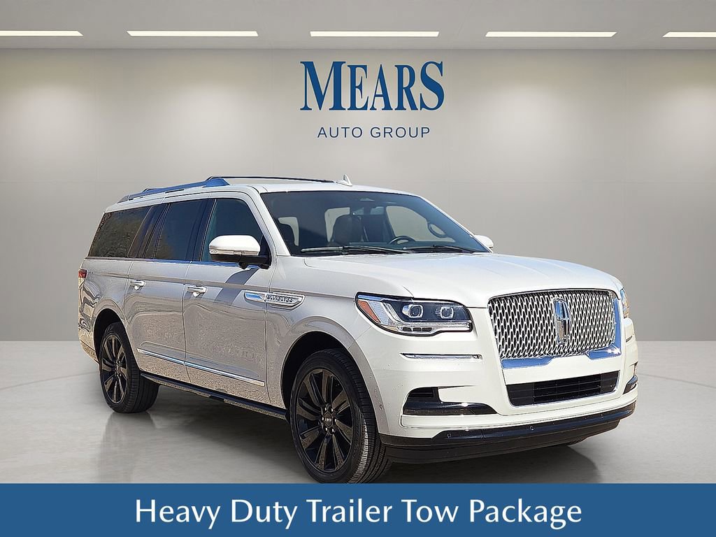 Used 2024 Lincoln Navigator L Reserve AWD/4WD image 8