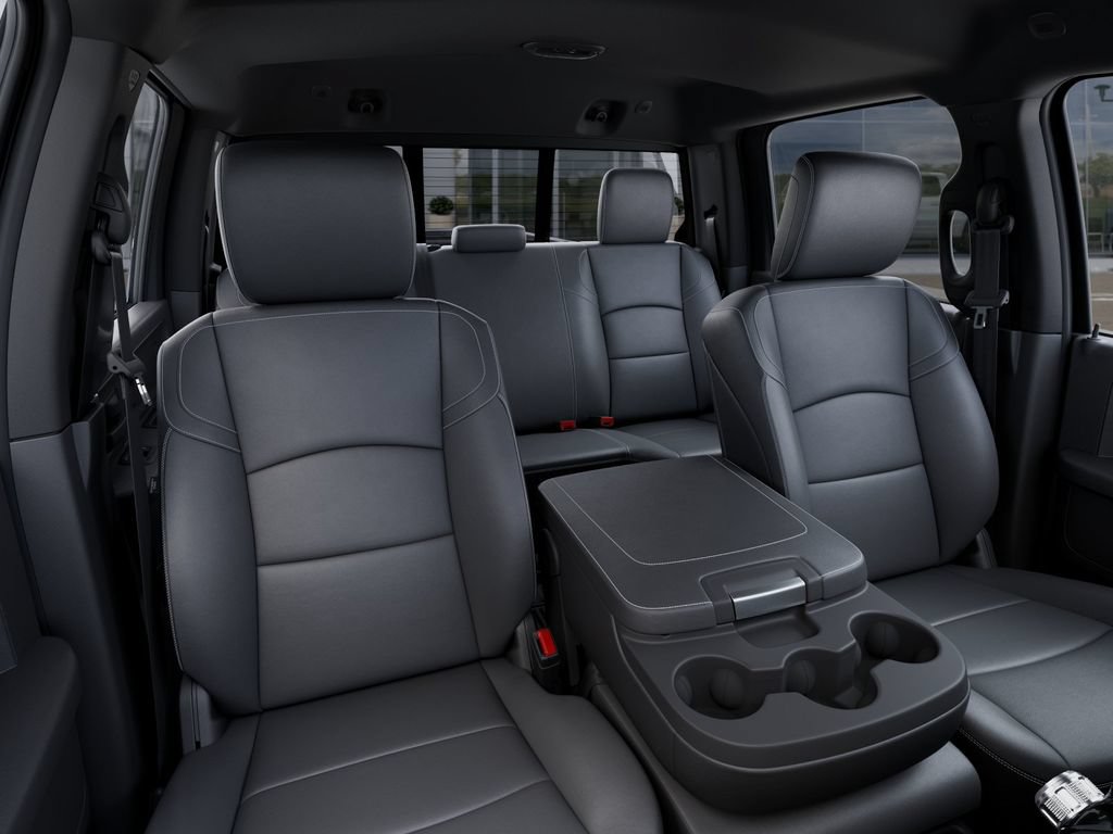 New 2026 RAM 3500 Tradesman AWD/4WD image 17