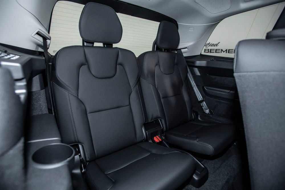 Used 2025 Volvo XC90 T8 Plus w/ Protection Package Premier AWD/4WD image 20