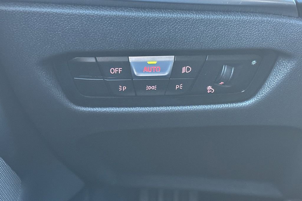 Used 2025 BMW i4 eDrive40 w/ M Sport Package image 31