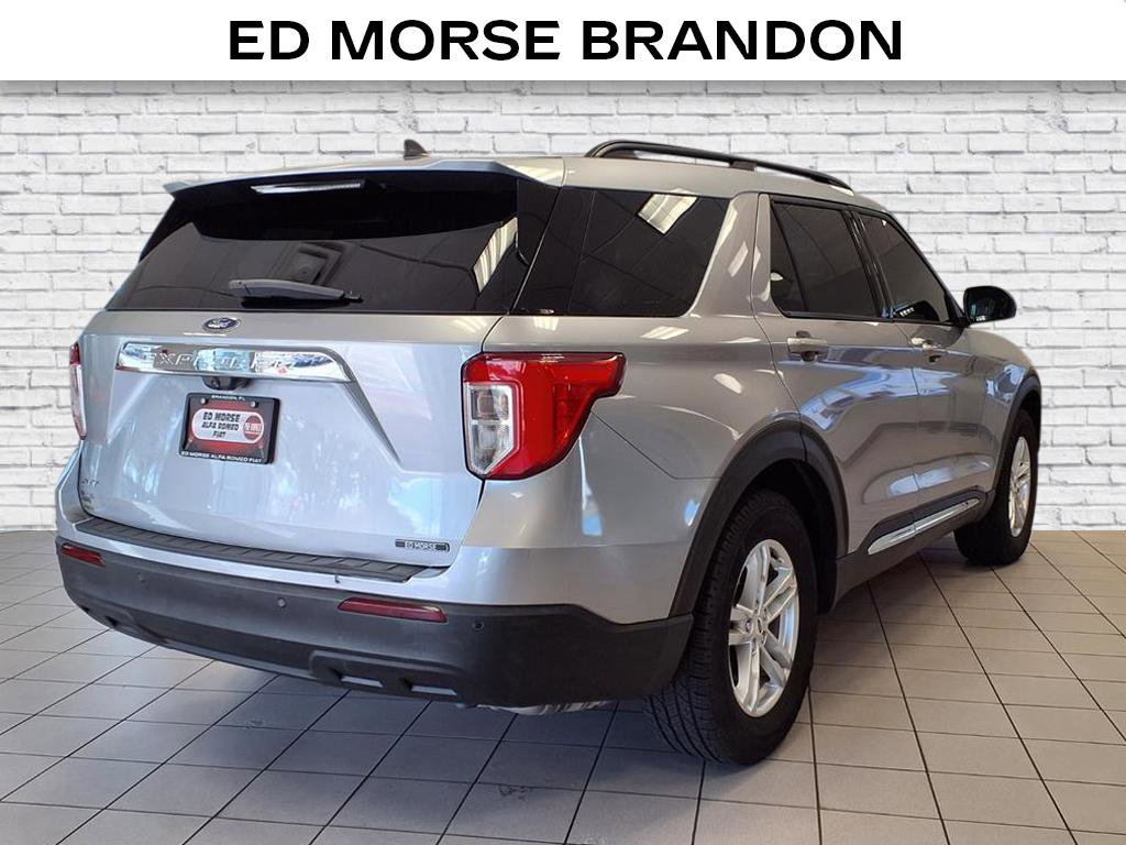 Used 2022 Ford Explorer XLT image 5