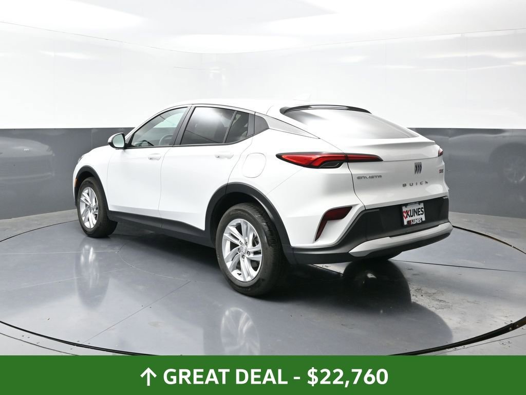 Used 2025 Buick Envista Preferred image 12