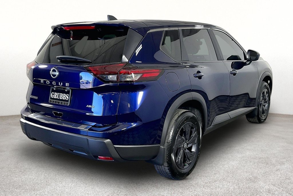 New 2026 Nissan Rogue SV AWD/4WD image 8