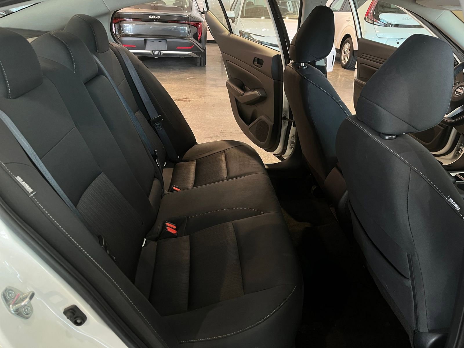 Used 2025 Nissan Altima 2.5 SV image 36