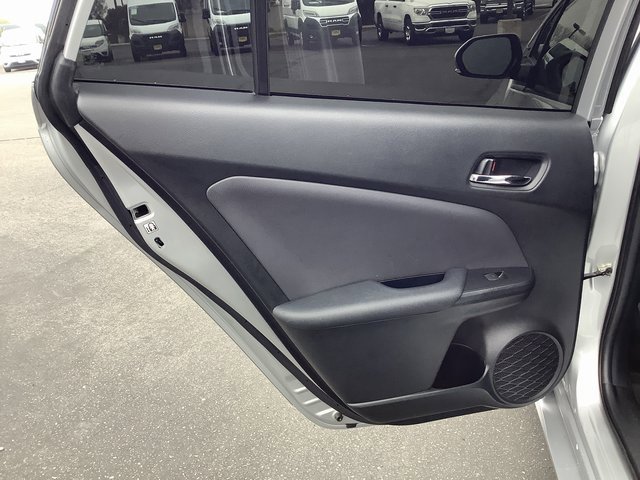 Used 2021 Toyota Prius Prime LE image 24