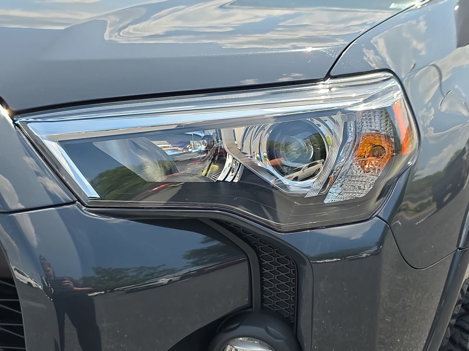 Used 2024 Toyota 4Runner SR5 Premium RWD image 29