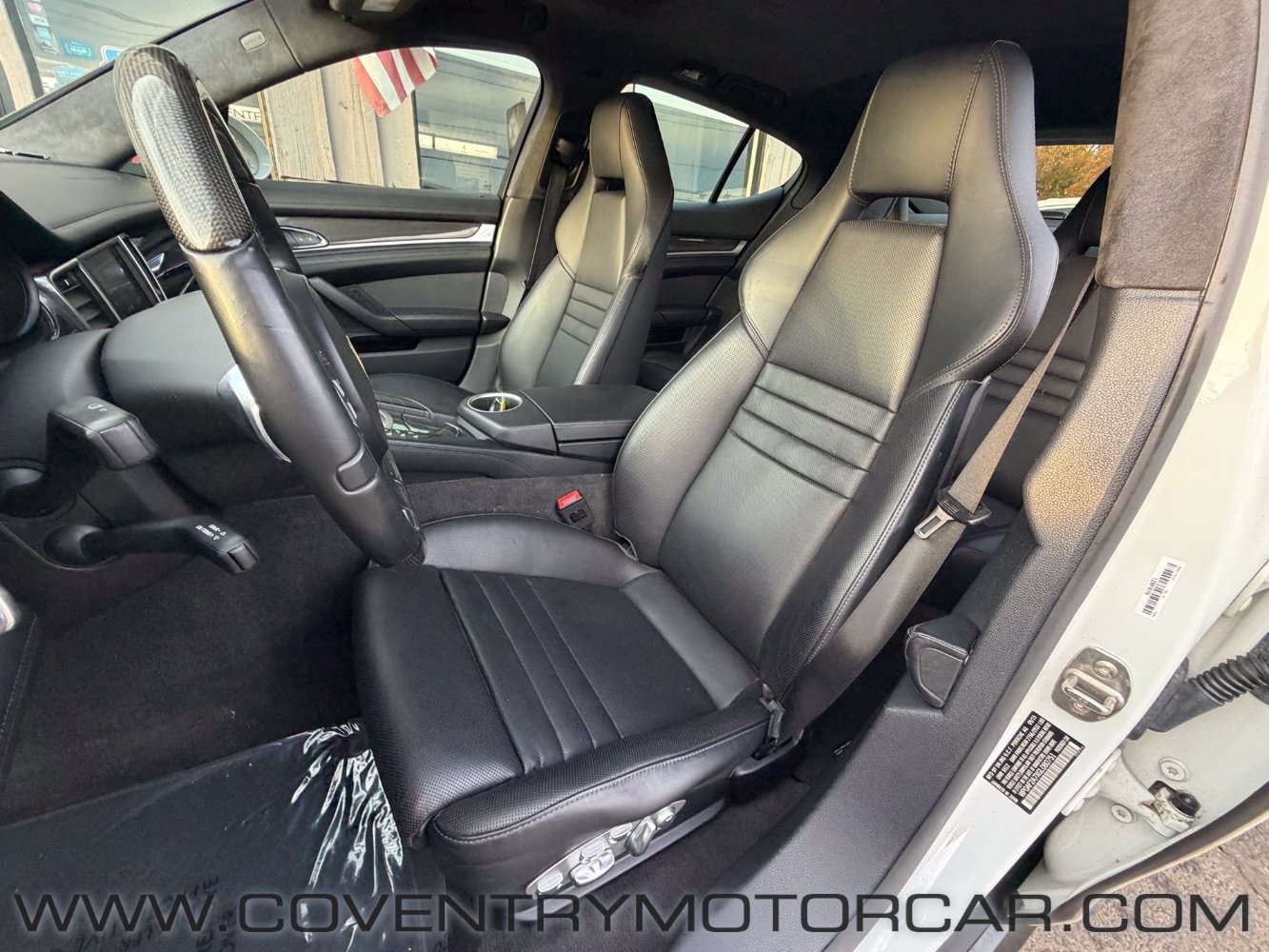 Used 2016 Porsche Panamera GTS AWD/4WD image 32