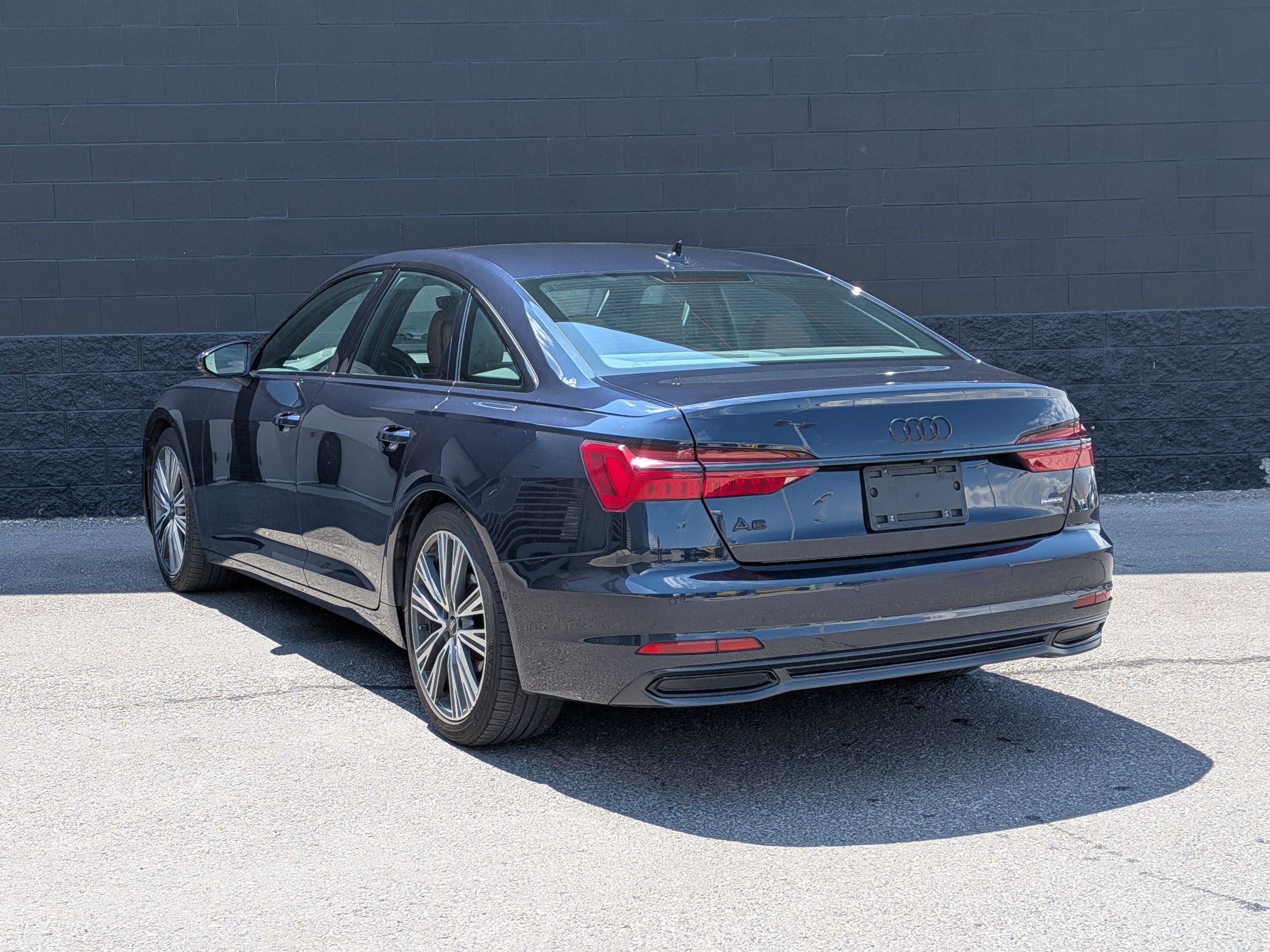 Used 2023 Audi A6 Premium Plus w/ Premium Plus Package AWD/4WD image 7