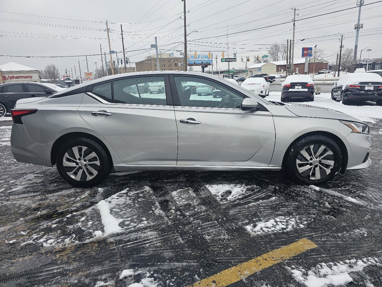 Used 2021 Nissan Altima 2.5 S w/ Driver Assist Package image 4