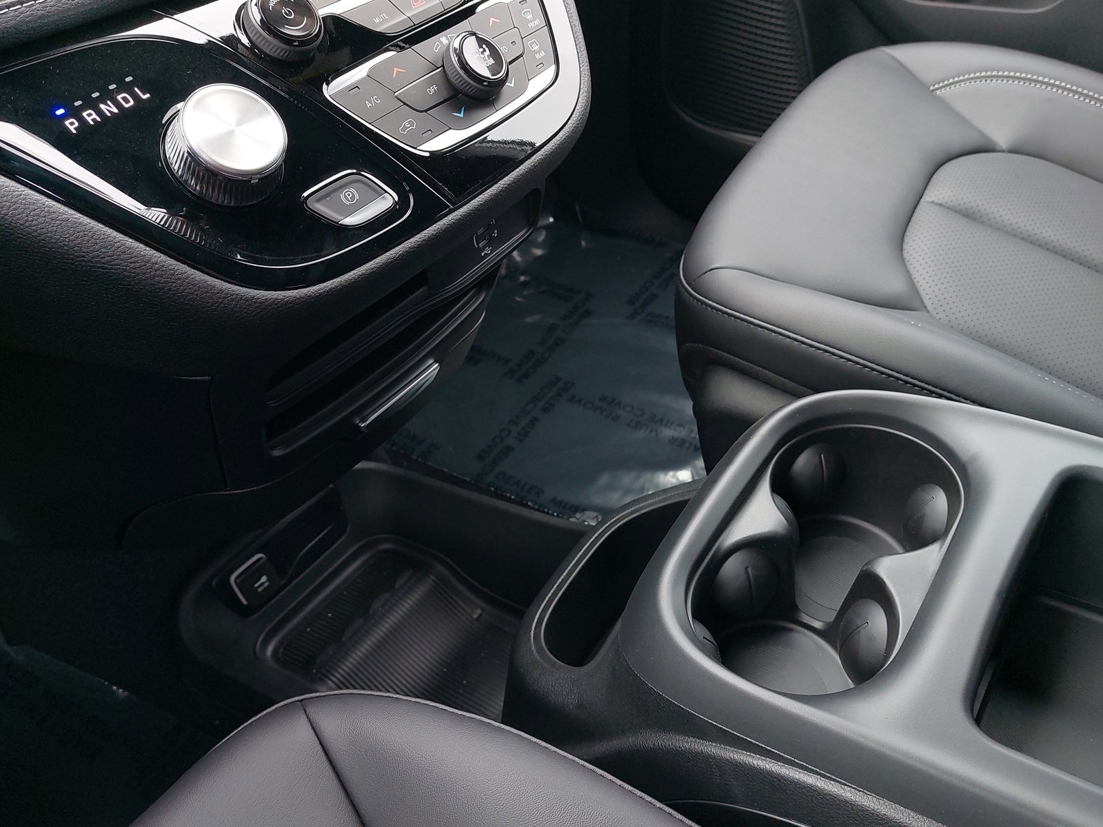 New 2026 Chrysler Pacifica Select image 27