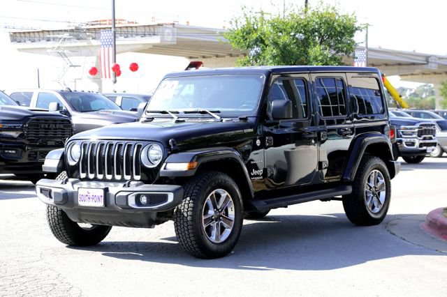 Used 2022 Jeep Wrangler Unlimited Sahara AWD/4WD image 7