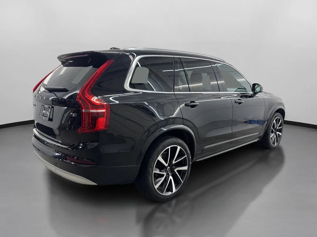 Used 2022 Volvo XC90 T6 Momentum w/ Advanced Package AWD/4WD image 10