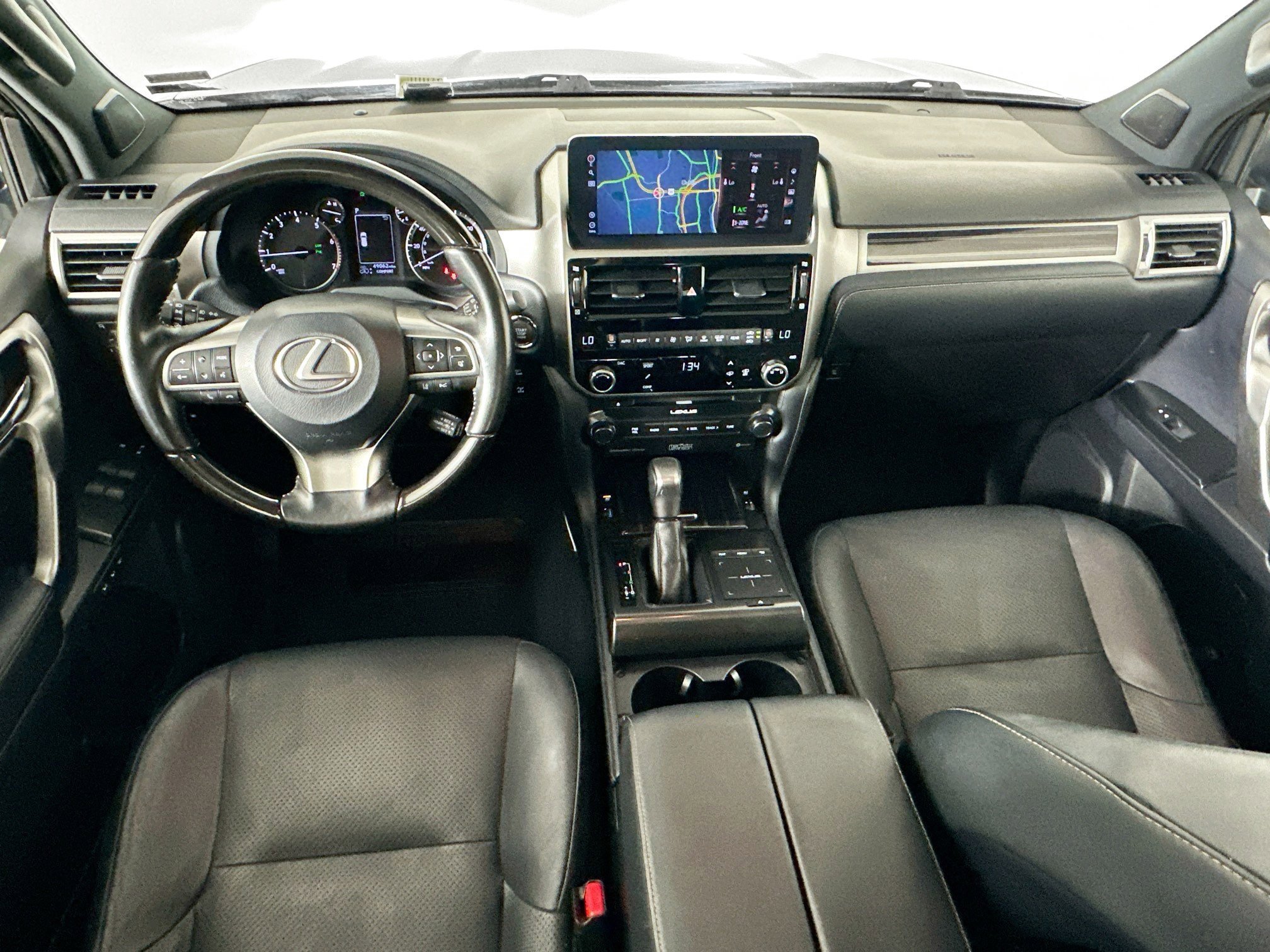 Used 2022 Lexus GX 460 Luxury w/ Accessory Package AWD/4WD image 29
