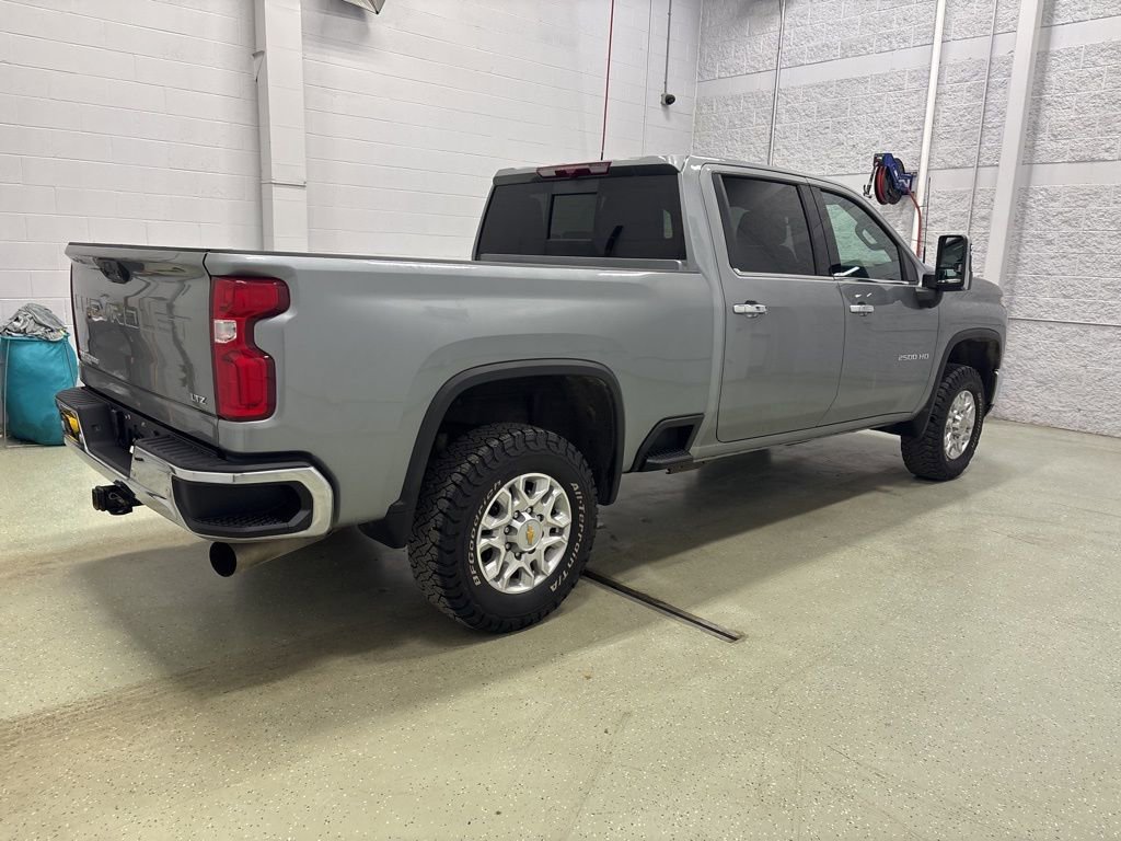 Used 2024 Chevrolet Silverado 2500 LTZ w/ LTZ Convenience Package image 3
