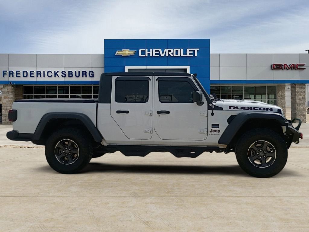 Used 2023 Jeep Gladiator Rubicon w/ Cold Weather Group AWD/4WD image 6