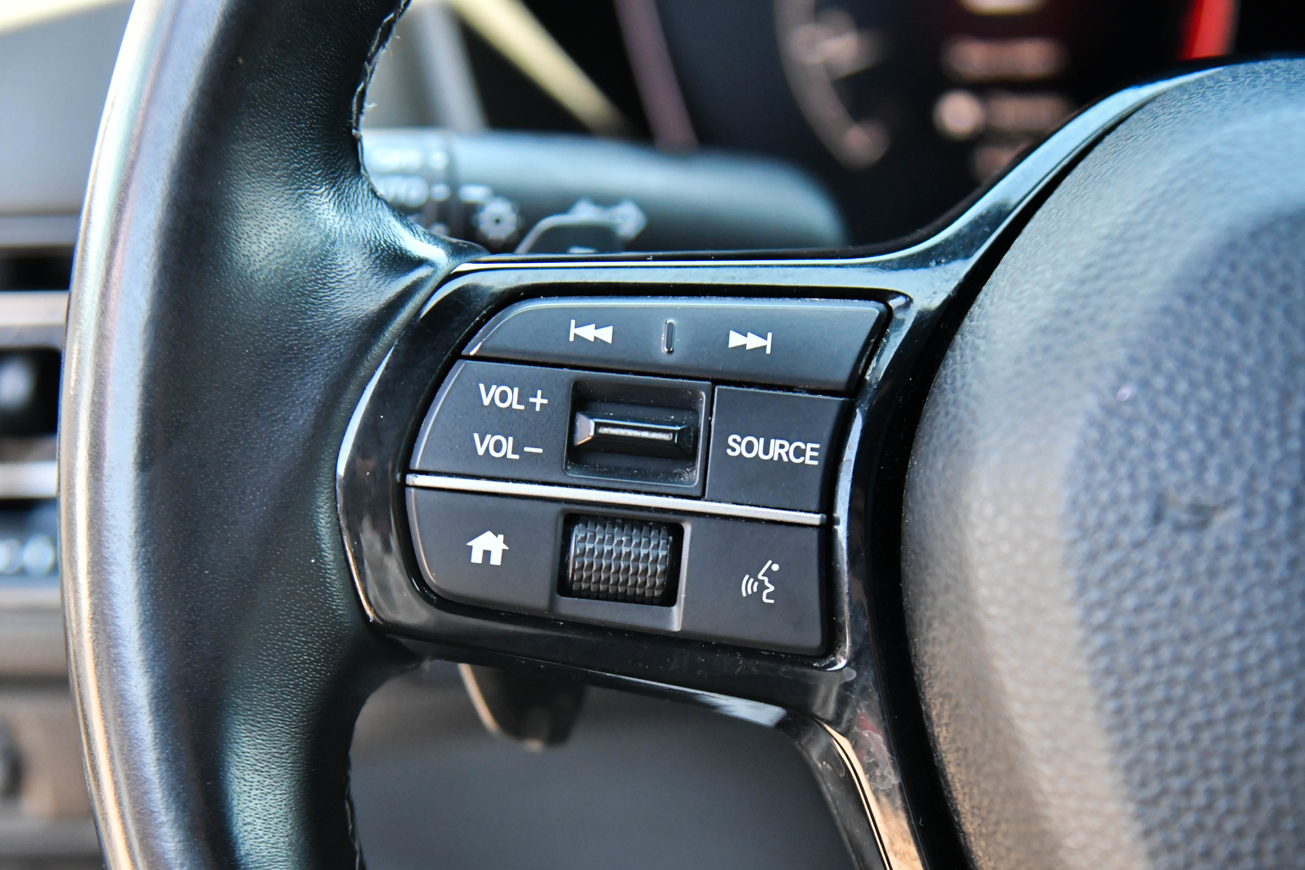 Used 2025 Honda Civic Sport image 29