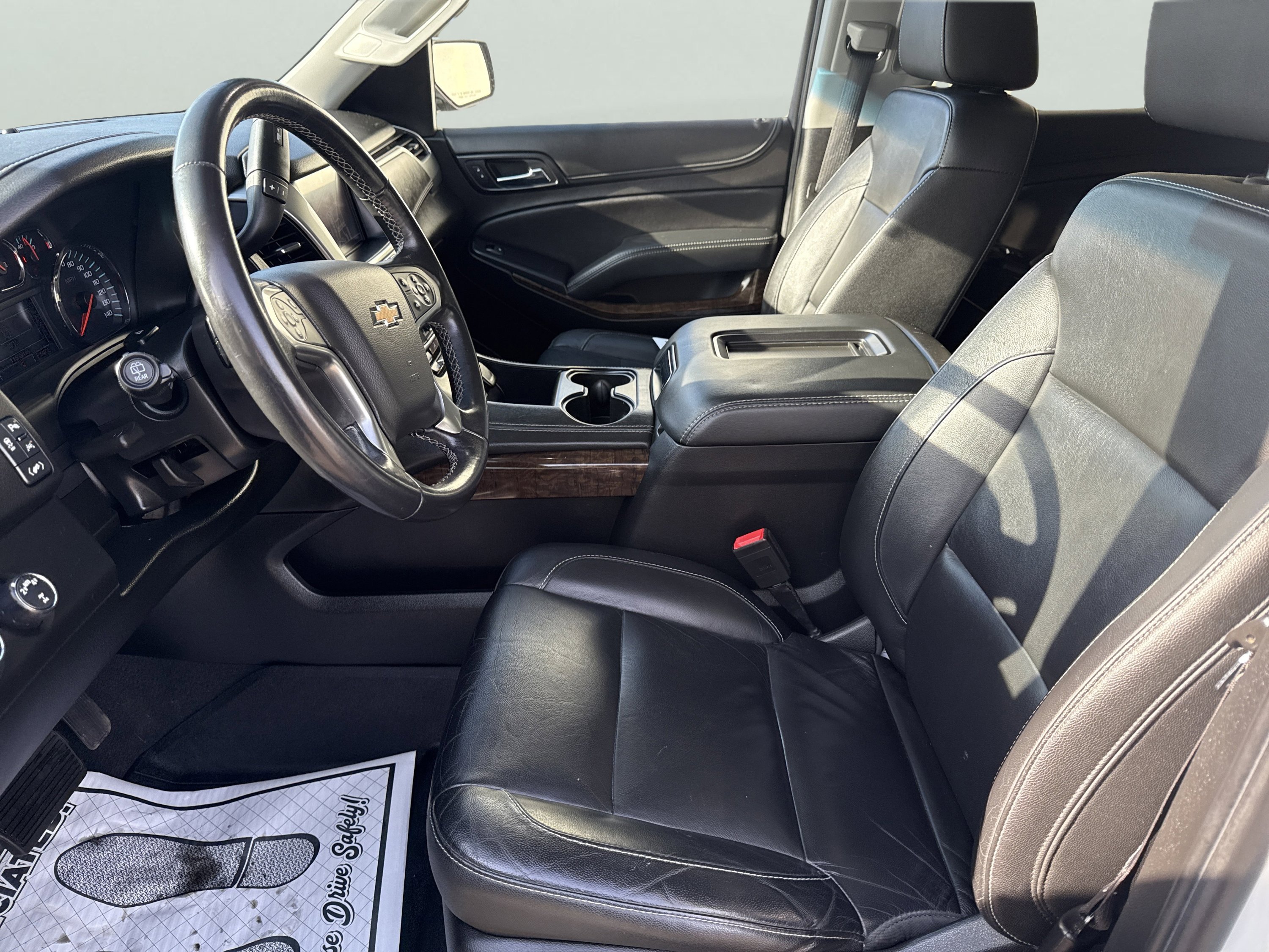 Used 2019 Chevrolet Suburban LT image 17