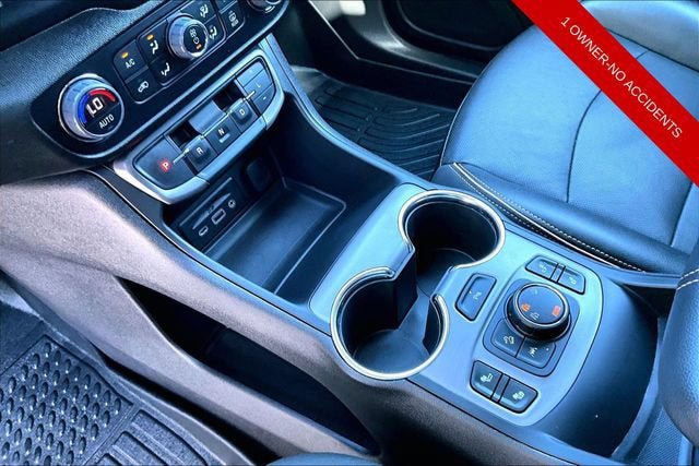 Certified 2024 GMC Terrain AT4 w/ Tech Package AWD/4WD image 14