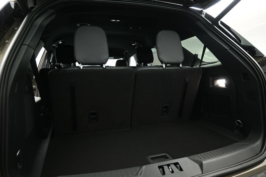 New 2026 Ford Explorer ST-Line w/ ST-Line Street Pack AWD/4WD image 26
