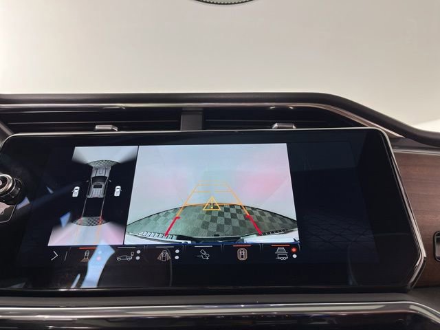 Used 2025 GMC Sierra 2500 Denali Ultimate w/ Max Trailering Package image 25