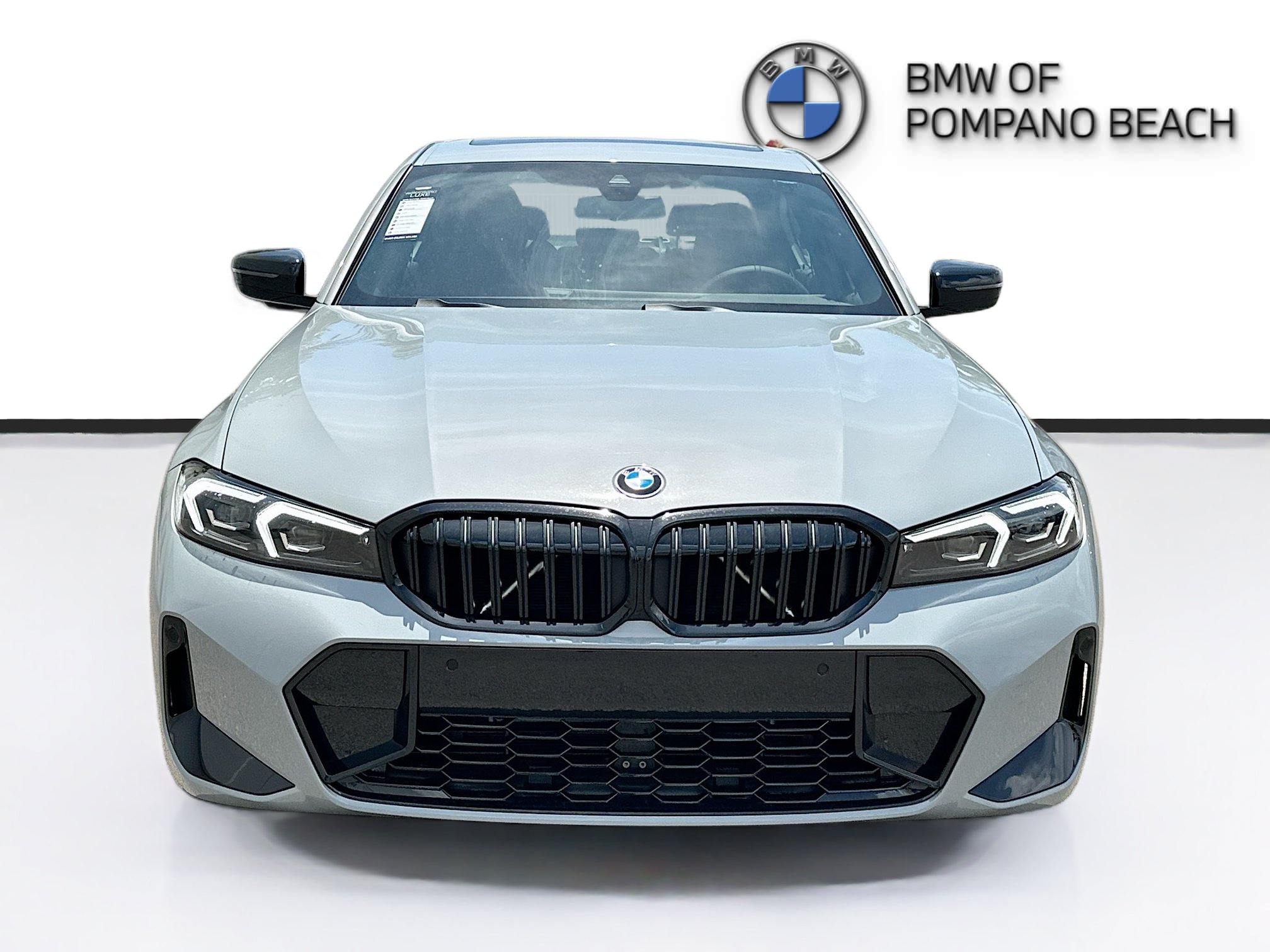 New 2026 BMW 330i Sedan w/ M Sport Package RWD image 2