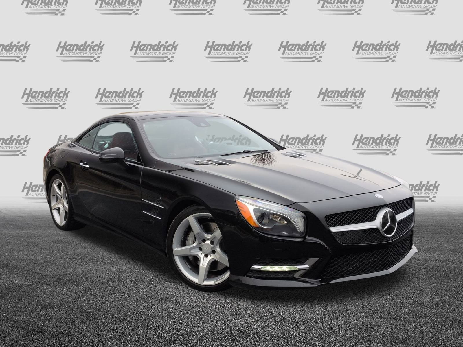 Used 2013 Mercedes-Benz SL 550 image 2