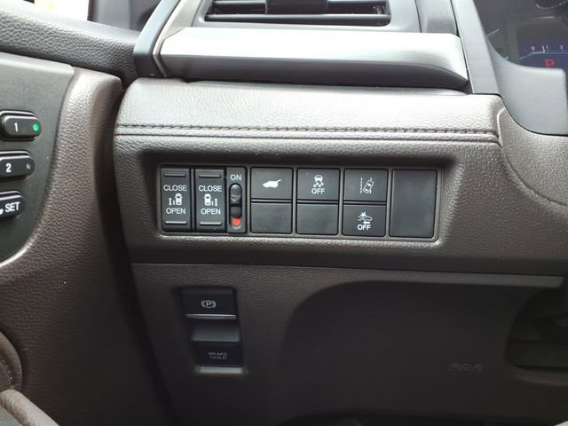 Used 2018 Honda Odyssey EX-L image 22