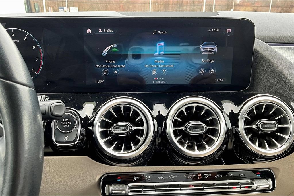Used 2022 Mercedes-Benz GLA 250 4MATIC image 15
