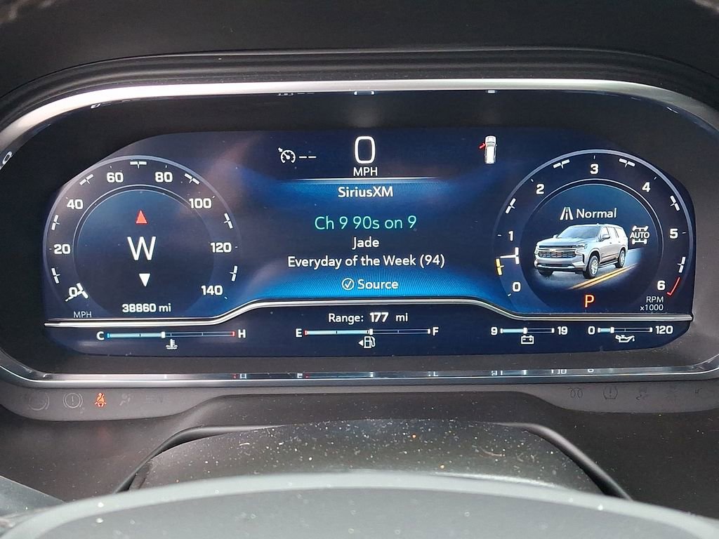 Used 2024 Chevrolet Tahoe Z71 w/ Luxury Package image 22