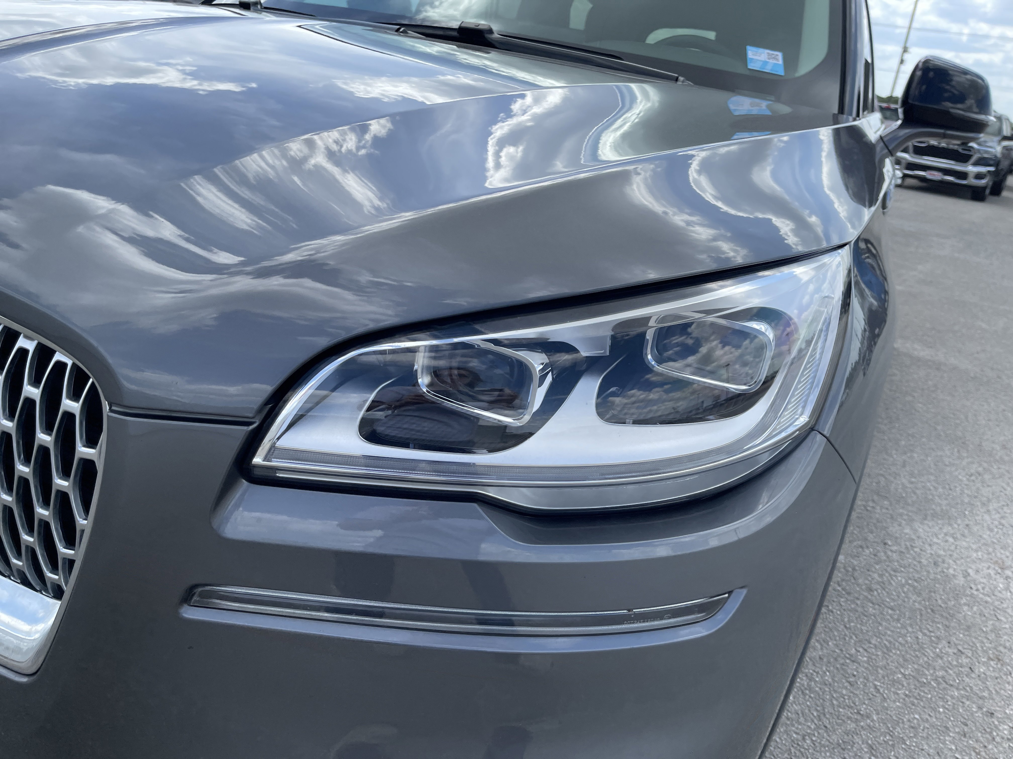 Used 2024 Lincoln Aviator Reserve w/ Equipment Group 201A AWD/4WD image 10
