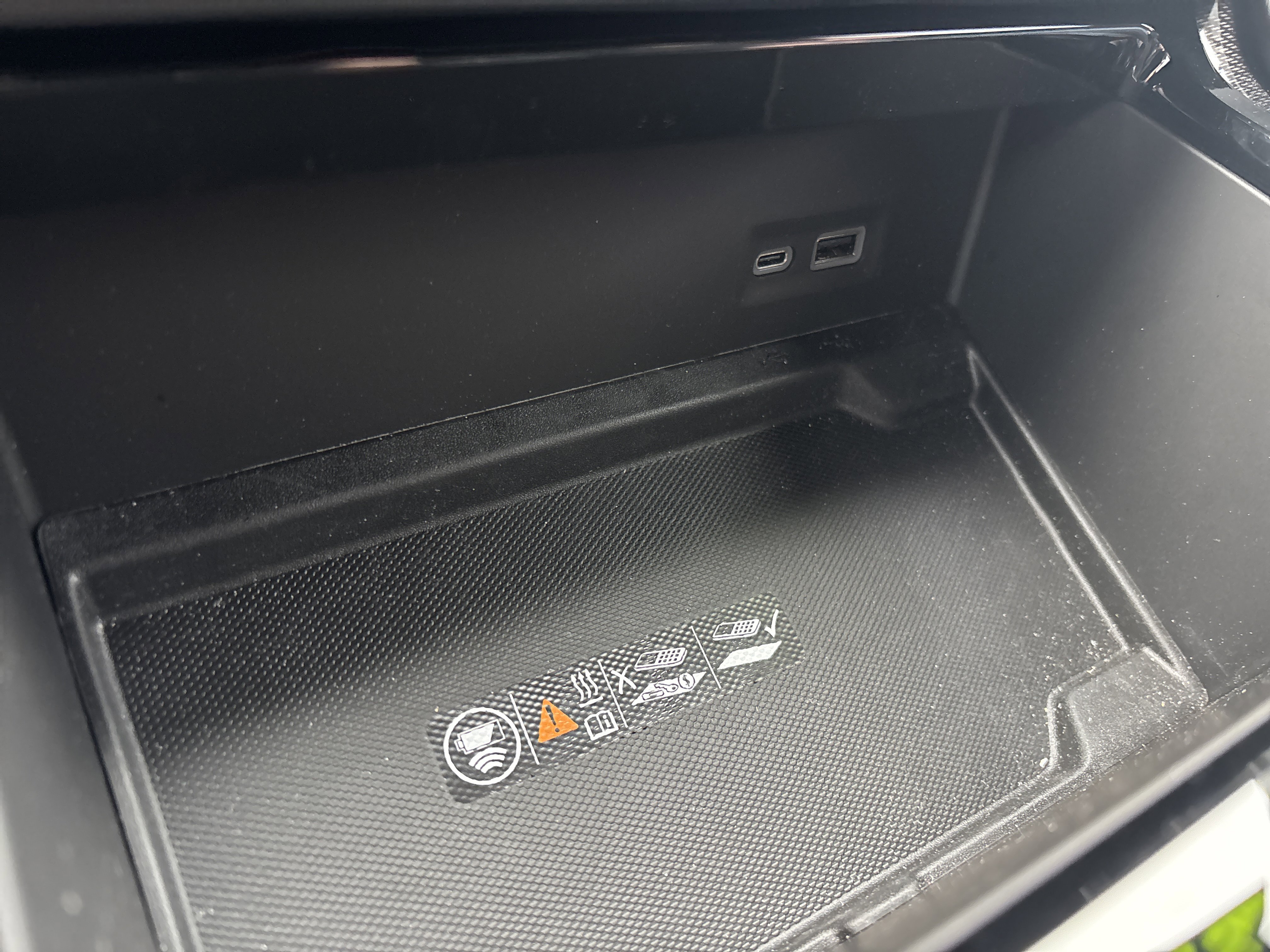 Used 2025 GMC Yukon Elevation w/ Elevation Premium Package image 34