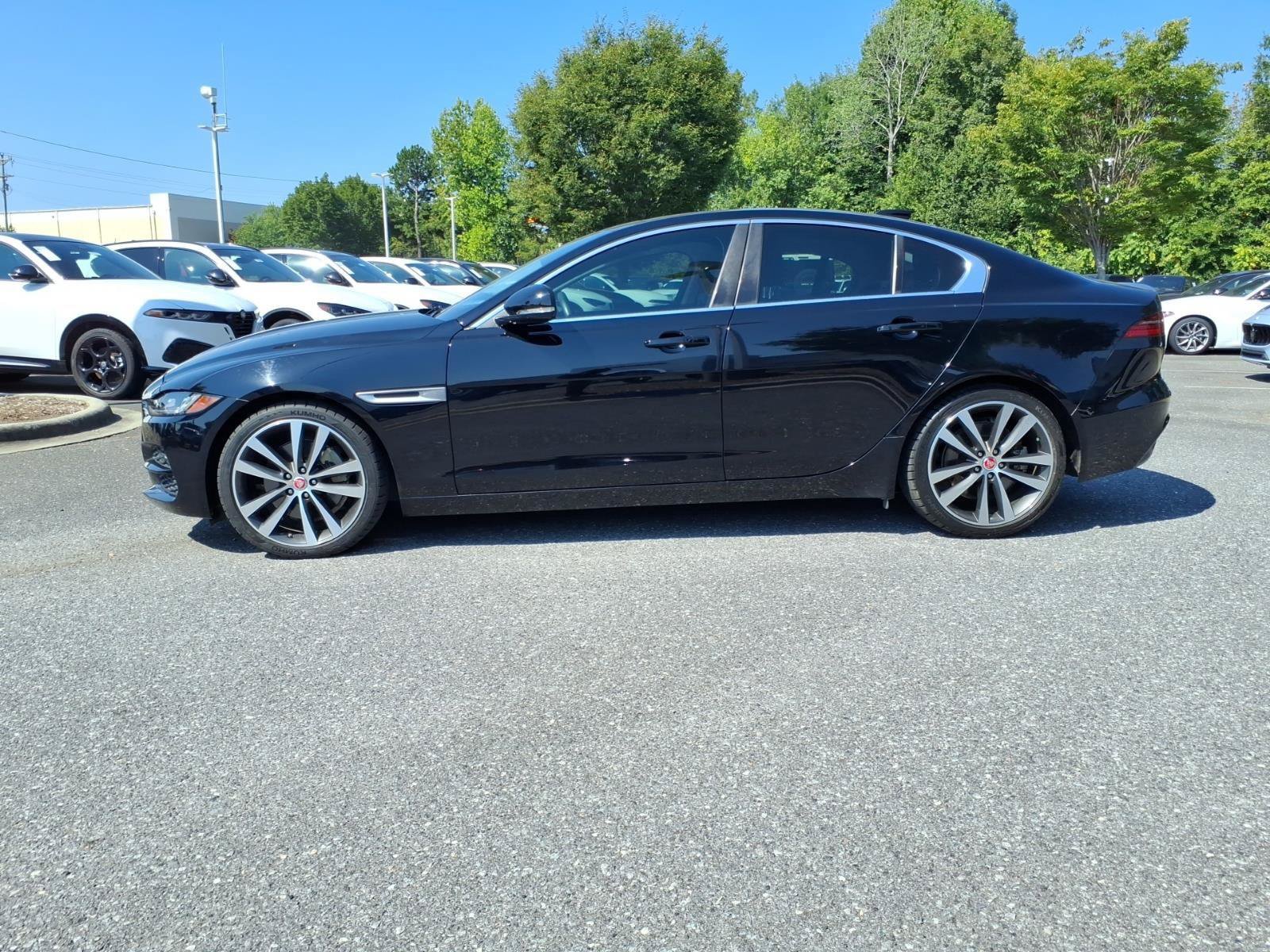 Used 2020 Jaguar XE S RWD image 3