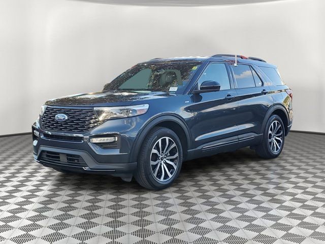Certified 2022 Ford Explorer ST-Line image 3
