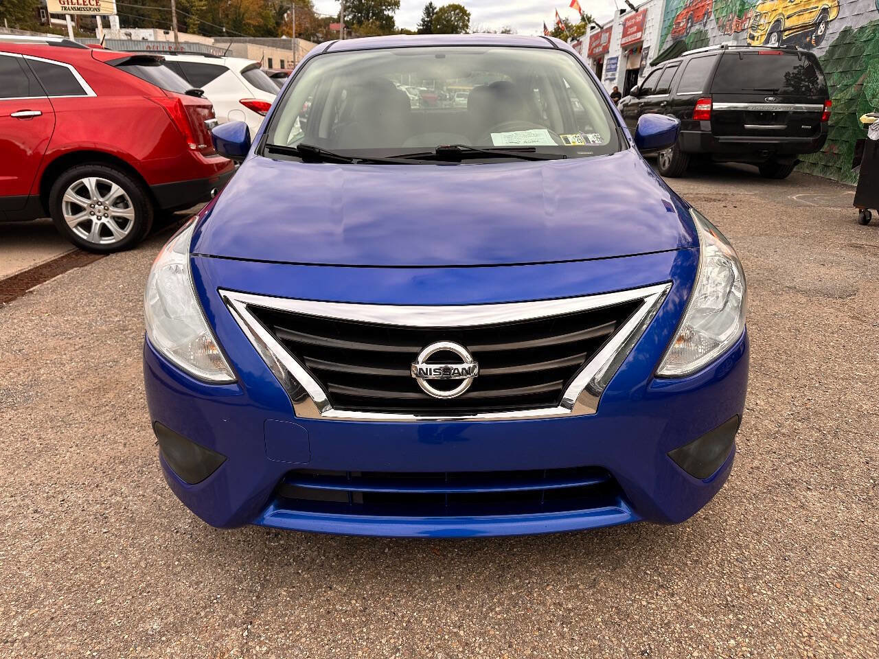 Used 2015 Nissan Versa SV image 6
