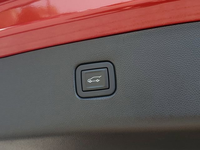 Used 2021 Chevrolet Blazer Premier w/ Driver Confidence II Package image 10