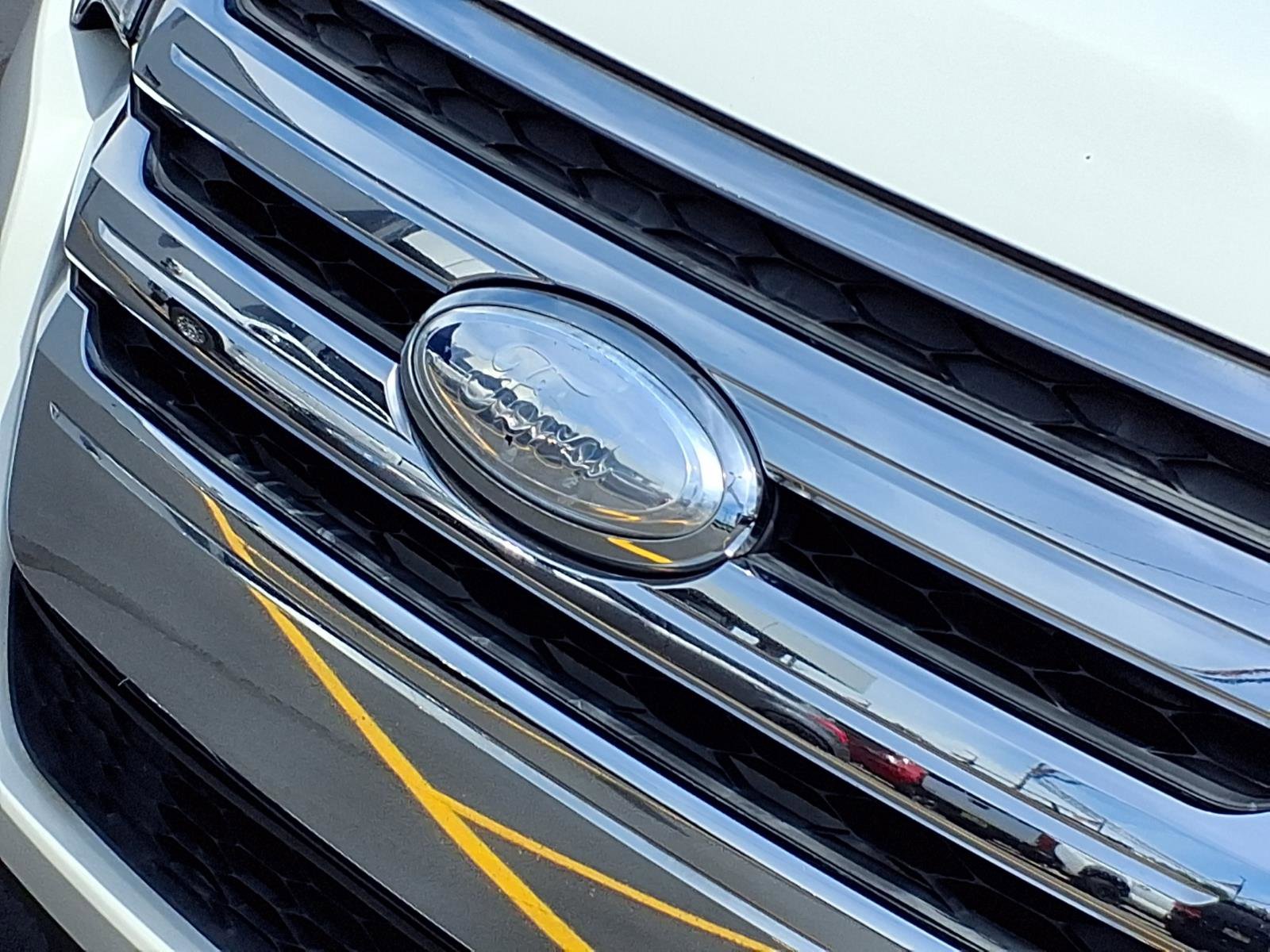 Used 2013 Ford Edge SE FWD image 25