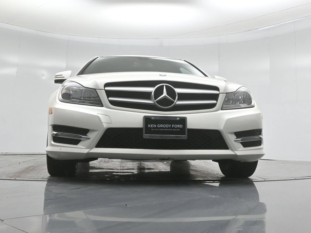 Used 2013 Mercedes-Benz C 250 Coupe image 39