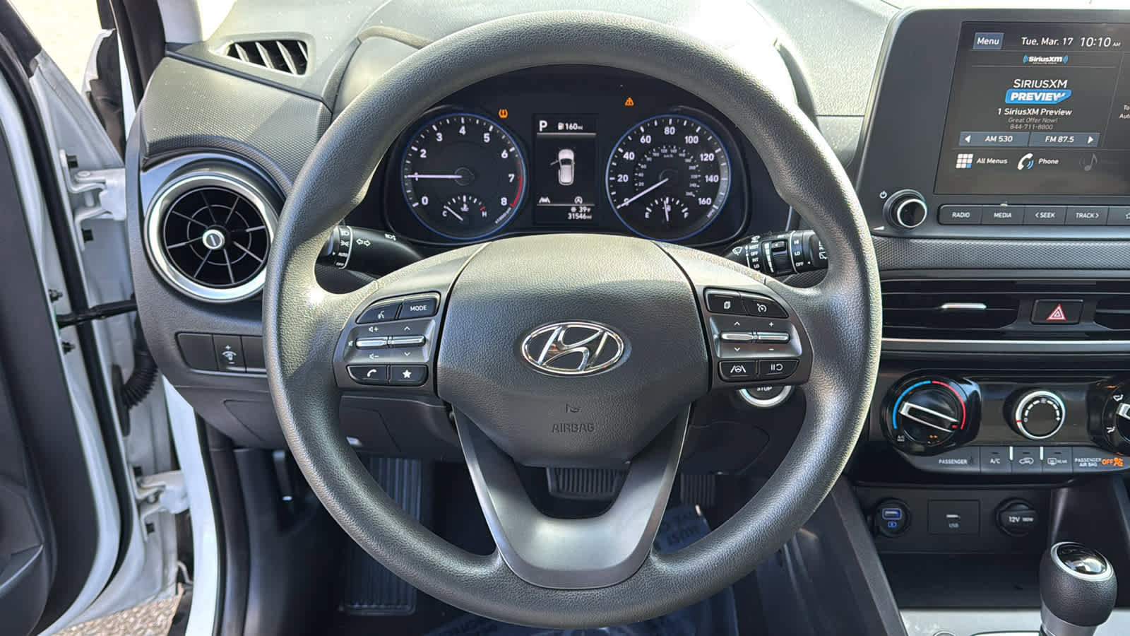 Used 2023 Hyundai Kona SEL image 14