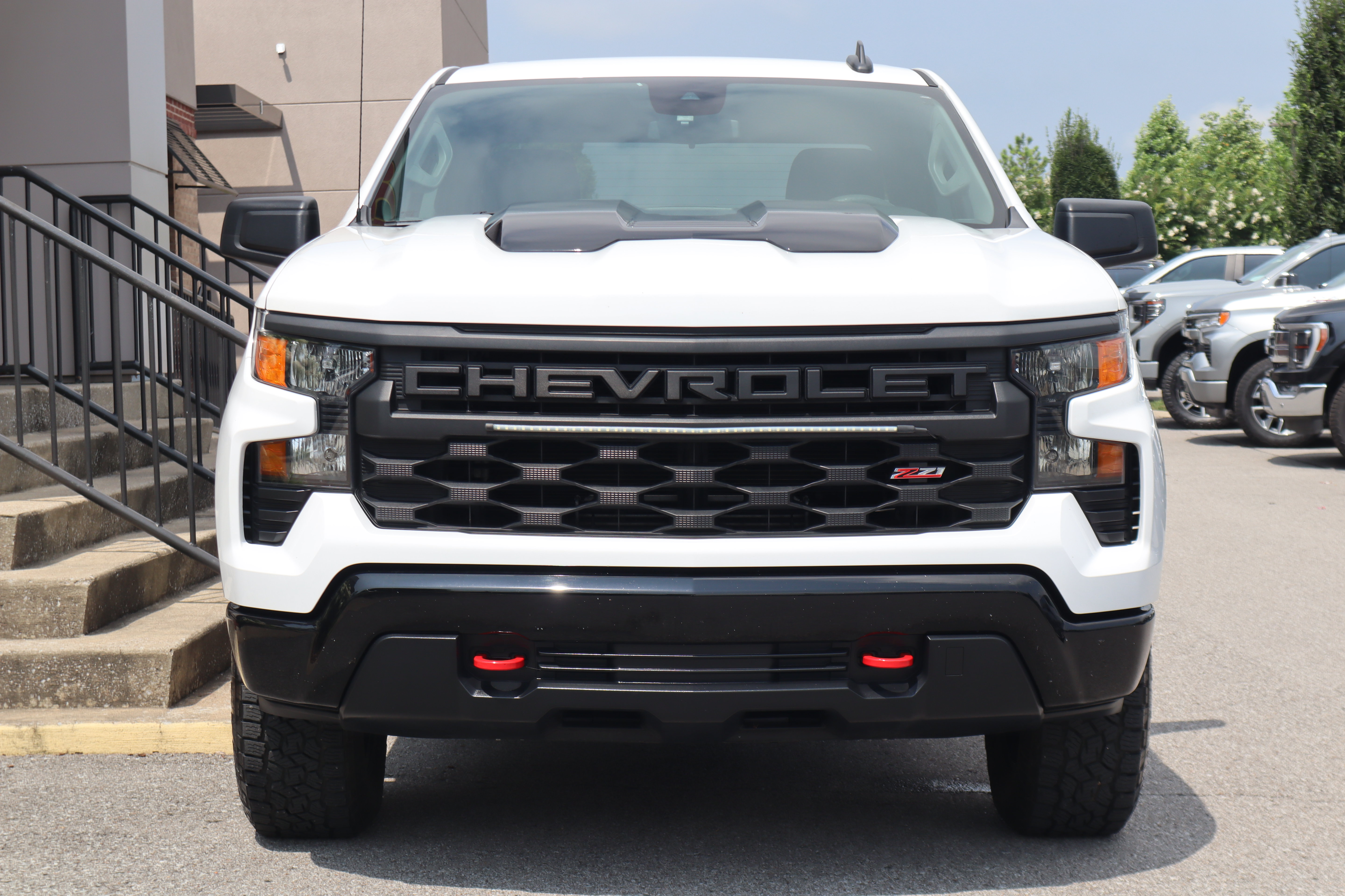 Used 2022 Chevrolet Silverado 1500 Custom Trail Boss AWD/4WD image 4