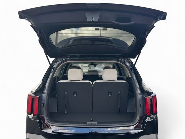 New 2025 Kia Sorento S w/ Panoramic Sunroof Package image 10